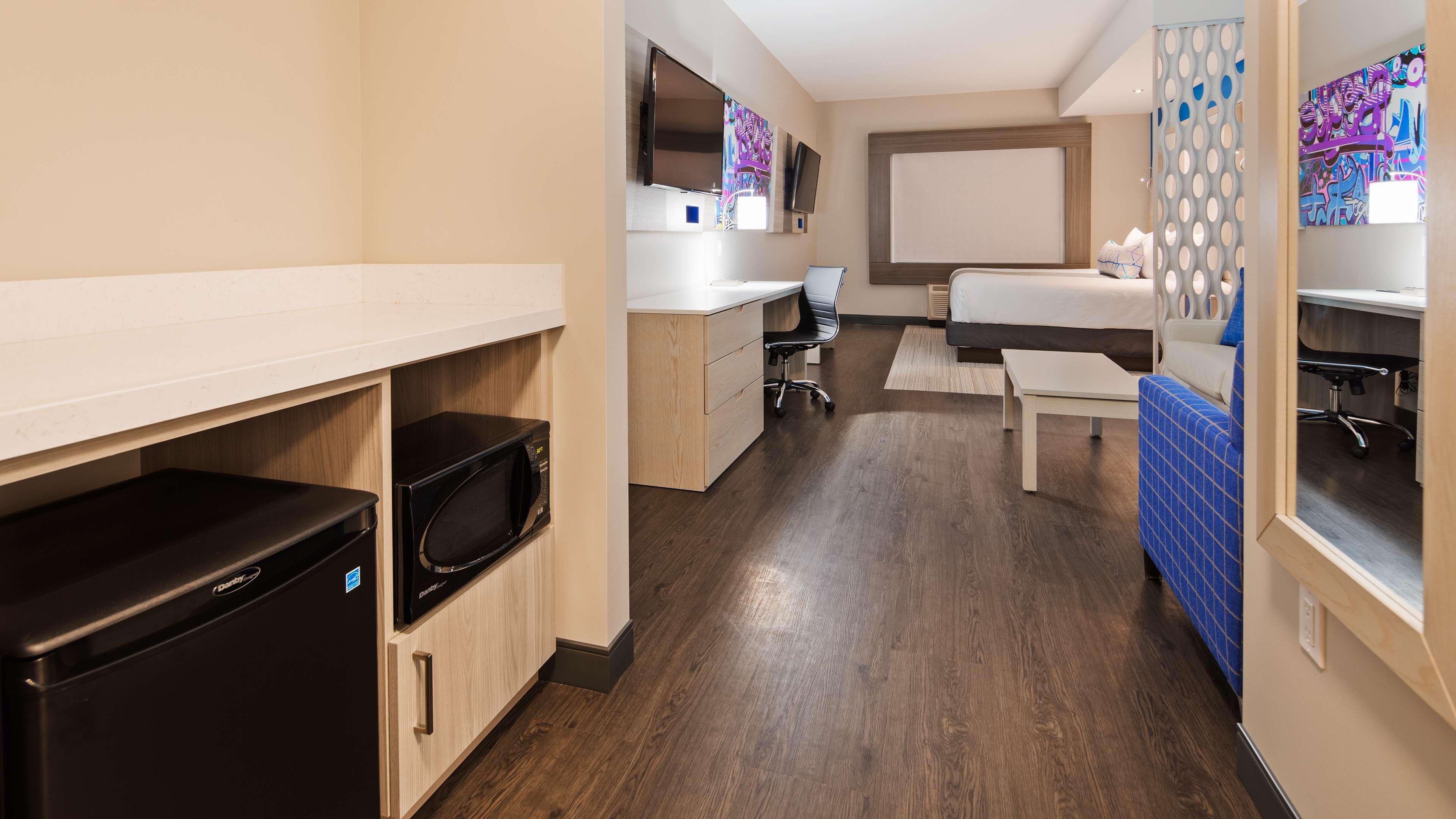 Western Premier East Hotel